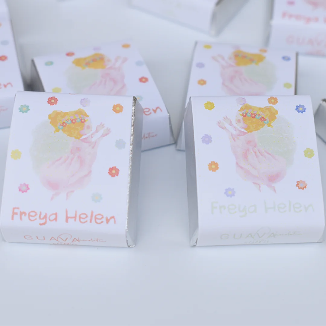 Pembe Elbiseli Peri Temalı Bebek Çikolatası